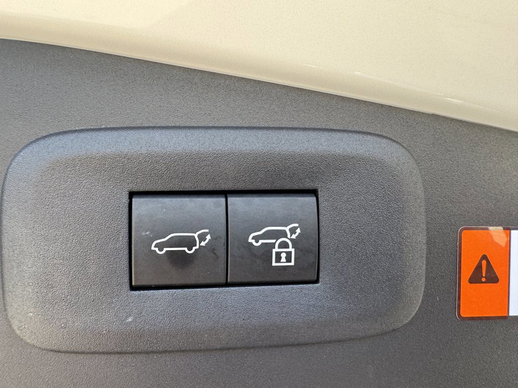 Used 2023 Lexus RZ 450e Premium w/ Technology Package image 36