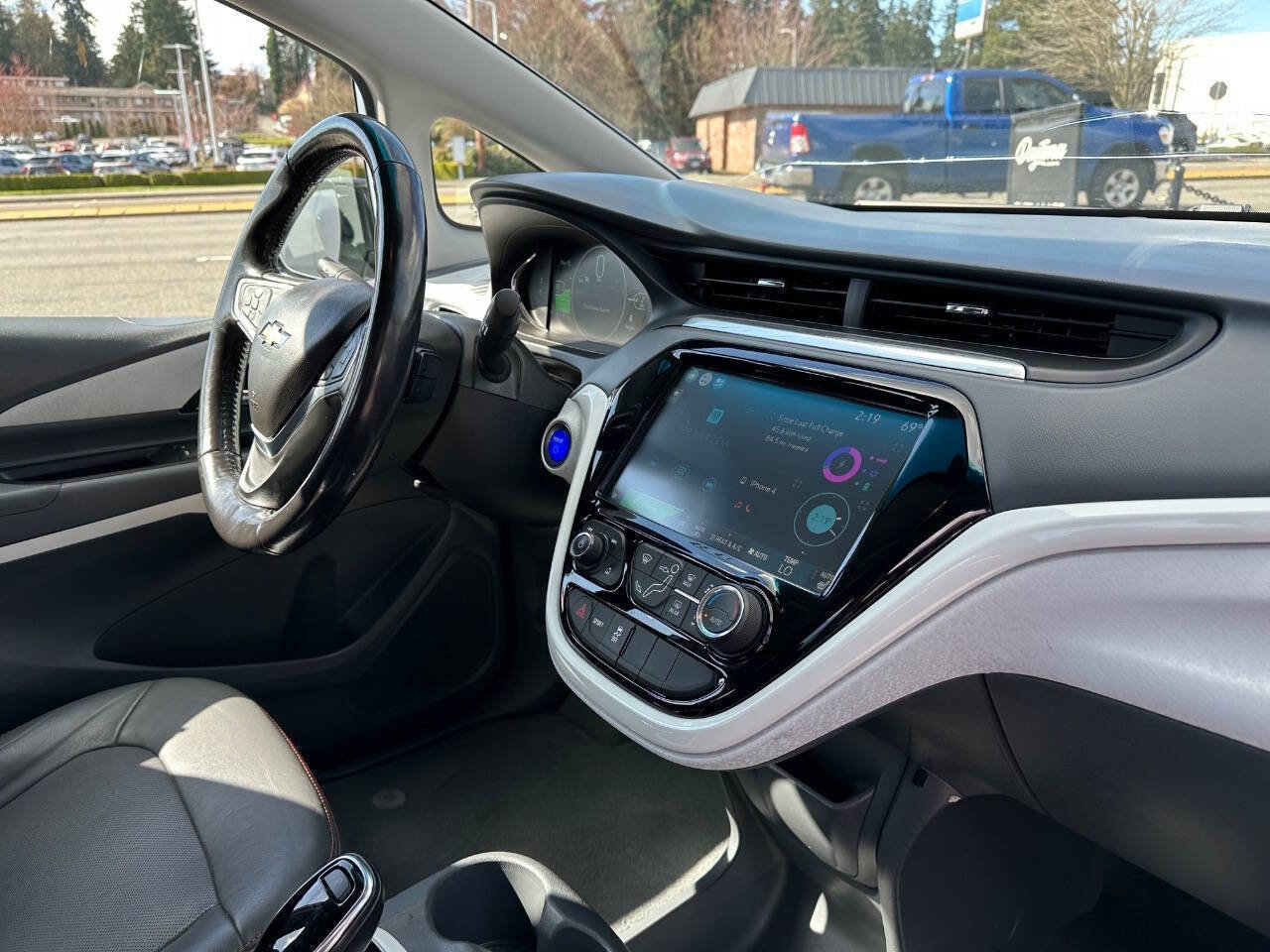 Used 2017 Chevrolet Bolt Premier image 18