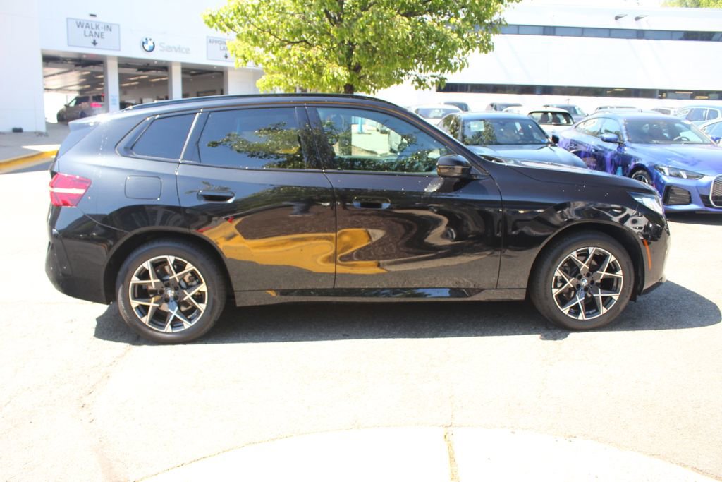 Used 2026 BMW X3 xDrive30 w/ M Sport Package AWD/4WD image 11