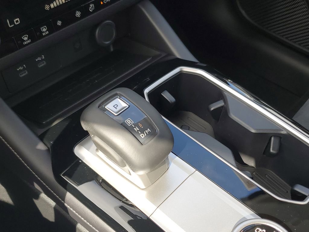 New 2025 Mitsubishi Outlander SE AWD/4WD image 30