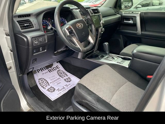 Used 2017 Toyota 4Runner SR5 RWD image 6