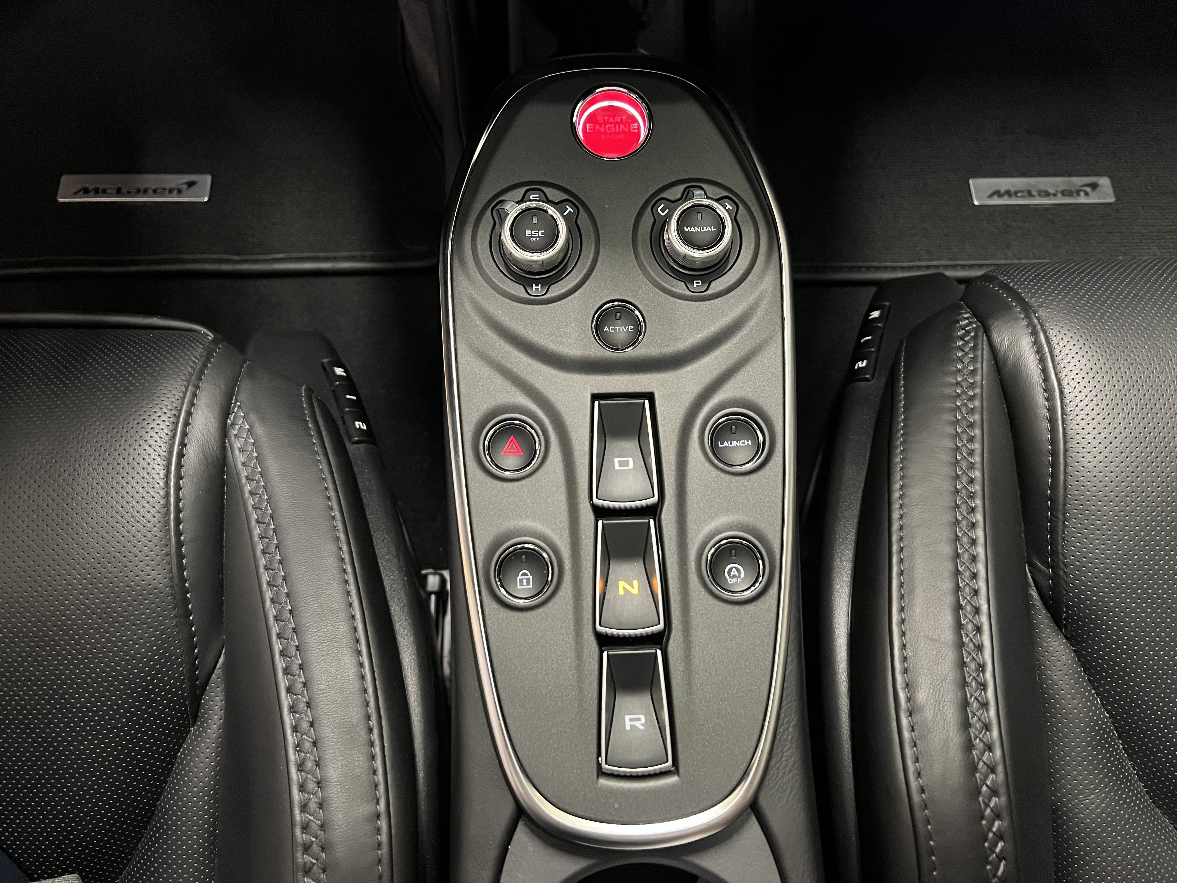 Used 2023 McLaren GT RWD image 21