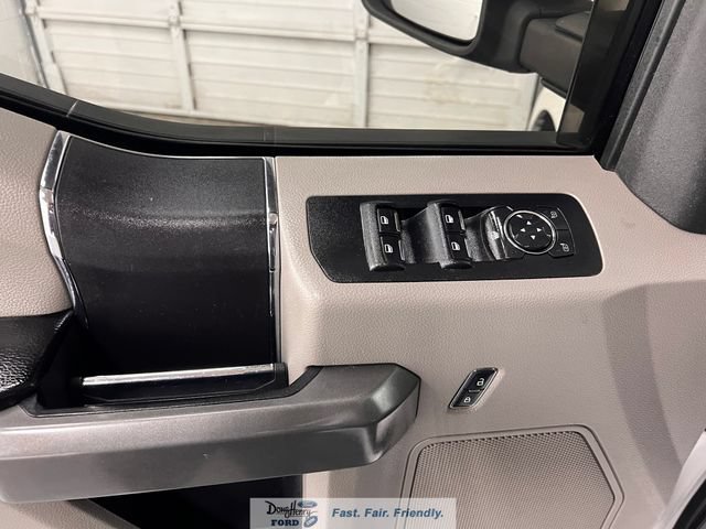 Used 2016 Ford F150 XLT AWD/4WD image 23