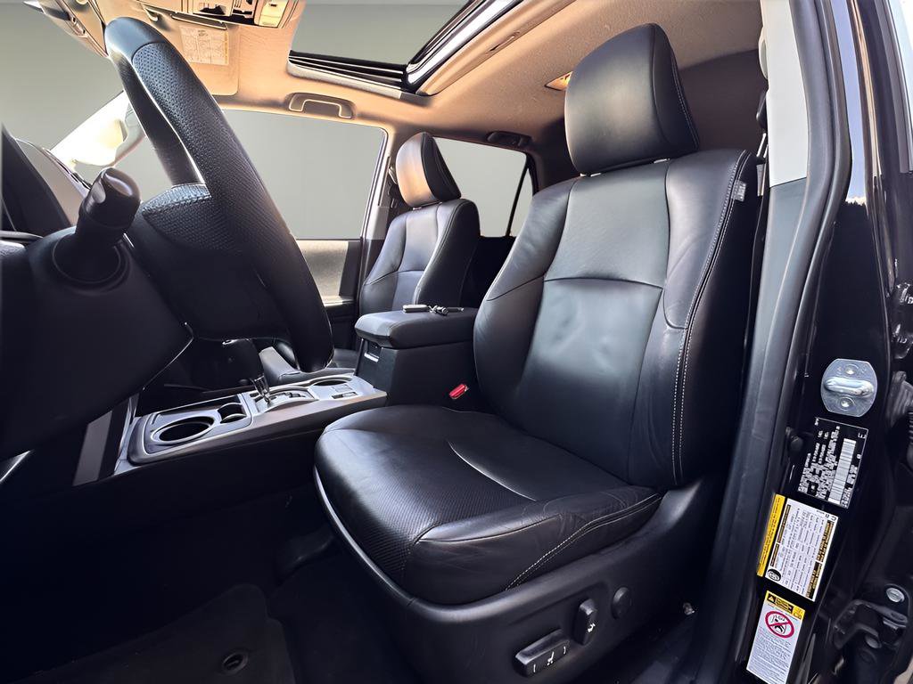 Used 2014 Toyota 4Runner Limited image 9