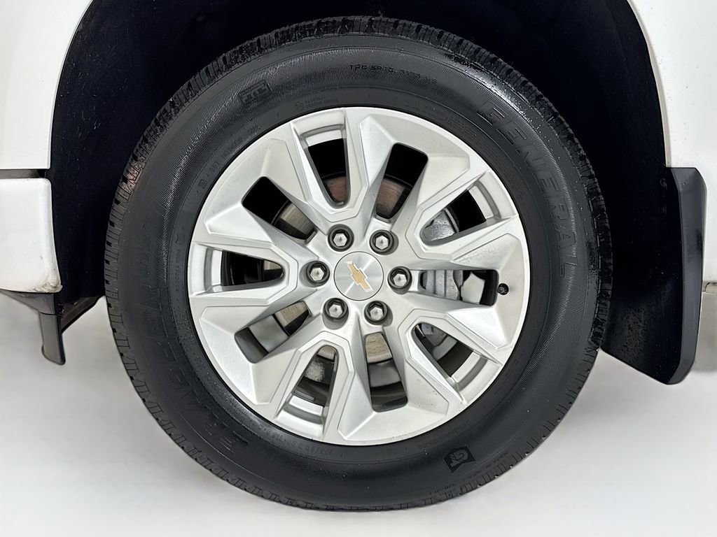 Used 2023 Chevrolet Silverado 1500 Custom image 26