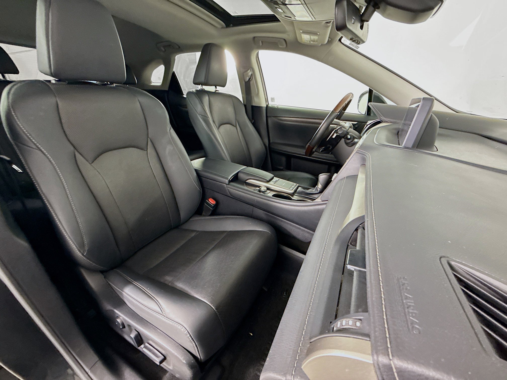 Used 2022 Lexus RX 350 AWD w/ Premium Package image 26