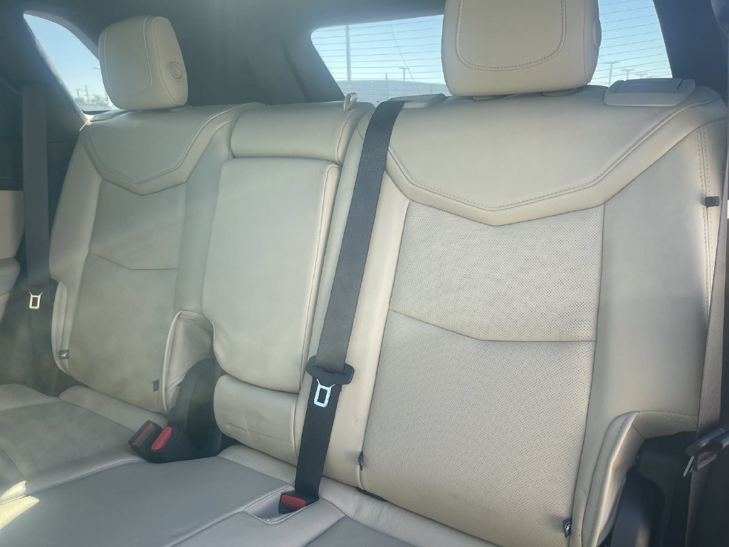 Used 2019 Cadillac XT5 Luxury FWD image 28