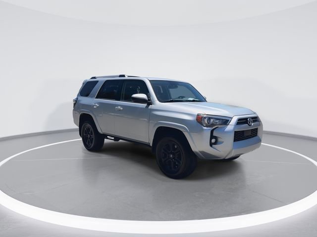 Used 2023 Toyota 4Runner SR5 w/ Convenience Package (TMS) RWD image 2