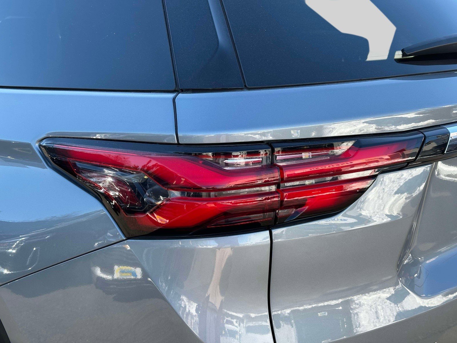 Certified 2023 Chevrolet Traverse LT w/ LT Premium Package AWD/4WD image 10