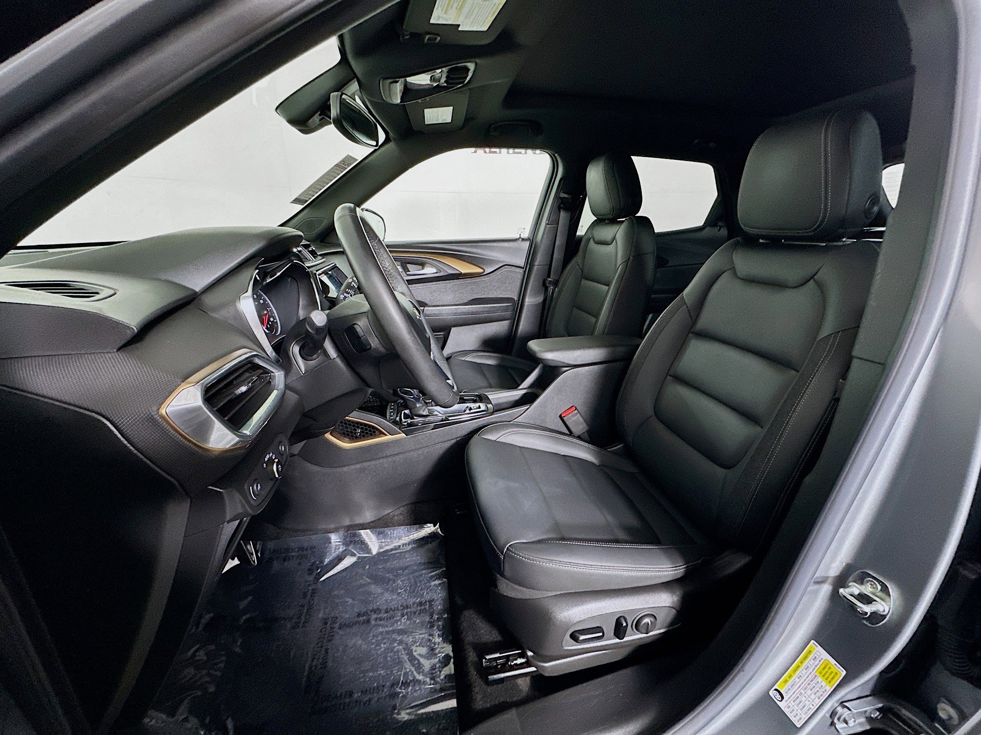 Used 2023 Chevrolet TrailBlazer ACTIV w/ Sun and Liftgate Package image 12