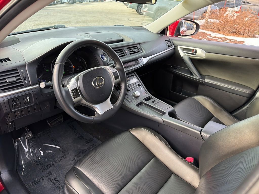 Used 2012 Lexus CT 200h image 7