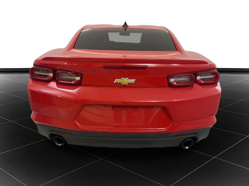 Used 2022 Chevrolet Camaro LT image 4