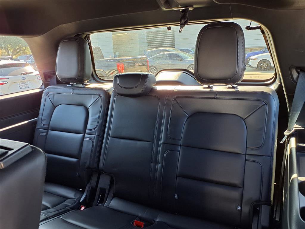 Used 2023 Lincoln Navigator Reserve image 19