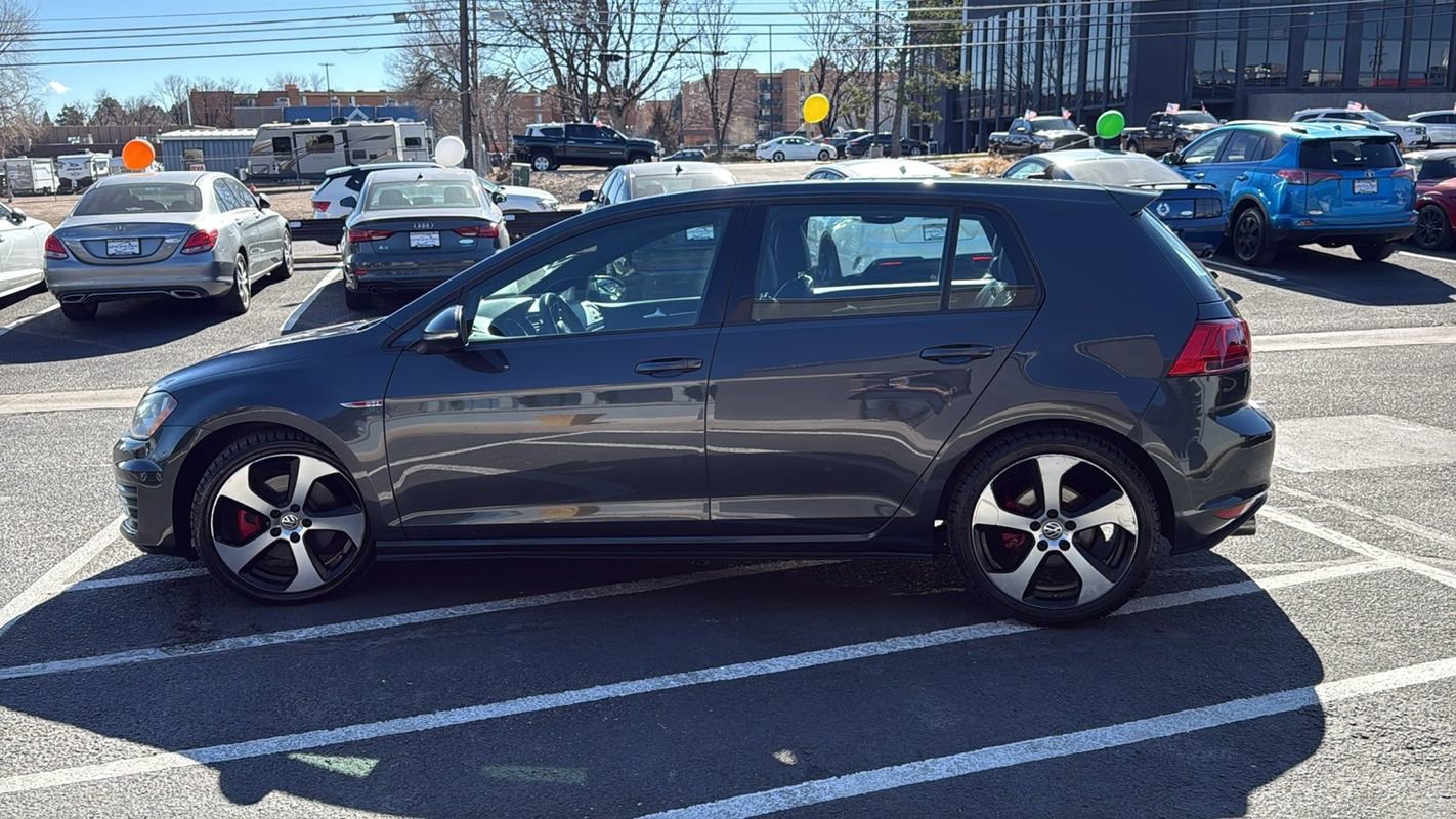 Used 2015 Volkswagen GTI SE FWD image 6
