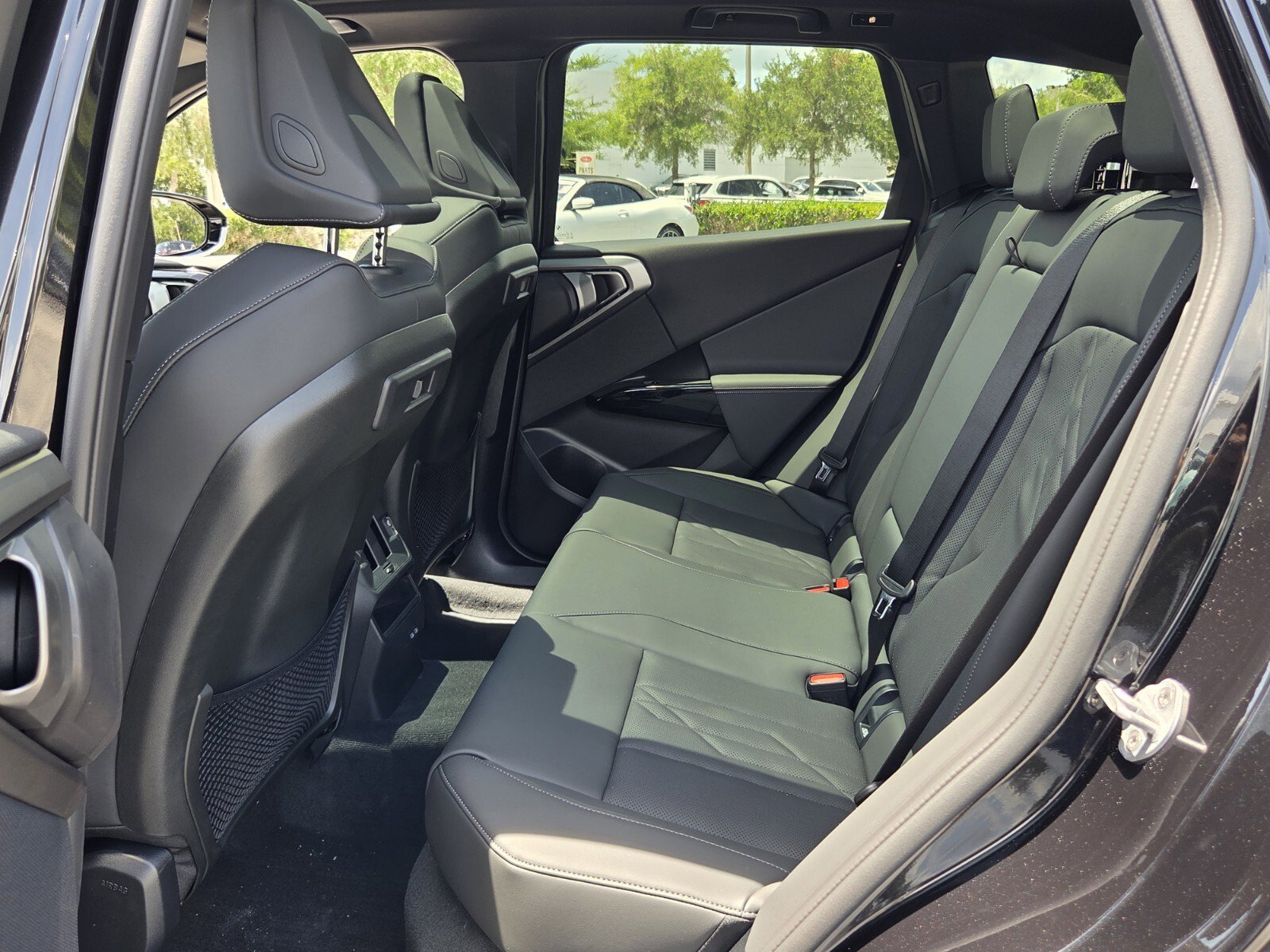 New 2026 BMW X3 xDrive30 w/ Premium Package AWD/4WD image 11