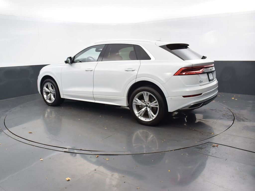 Used 2023 Audi Q8 Premium Plus image 4
