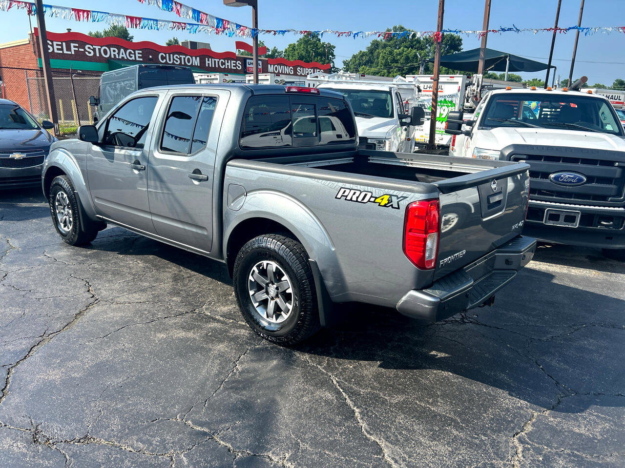 Used 2018 Nissan Frontier PRO-4X image 7