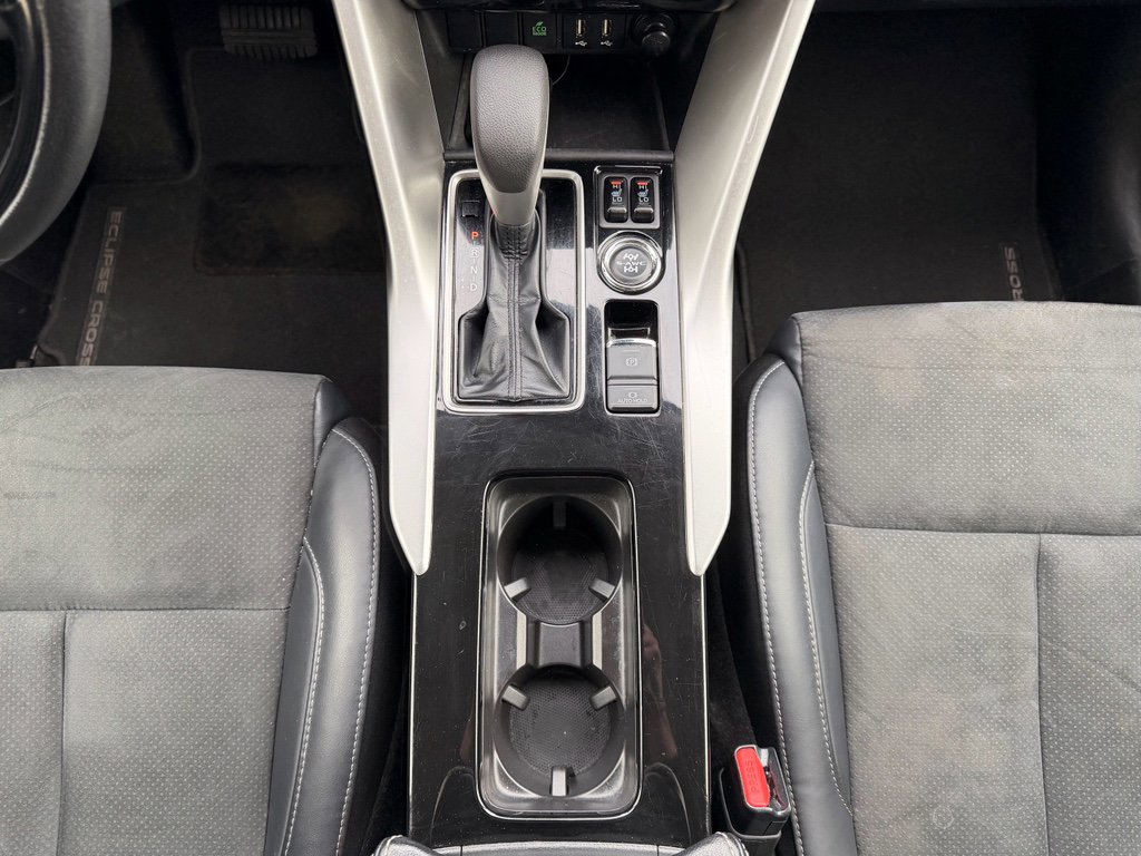 Used 2024 Mitsubishi Eclipse Cross SE image 29