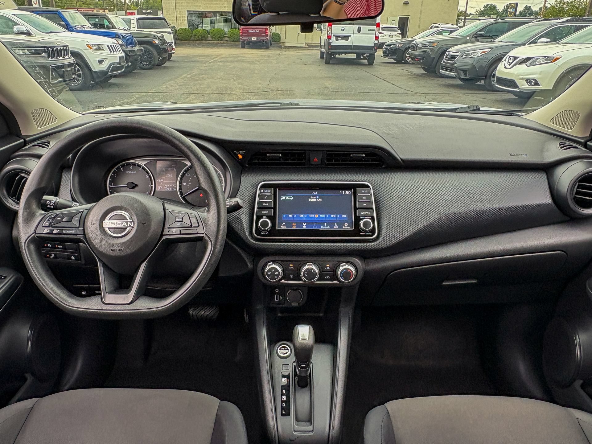 Used 2024 Nissan Kicks S FWD image 29