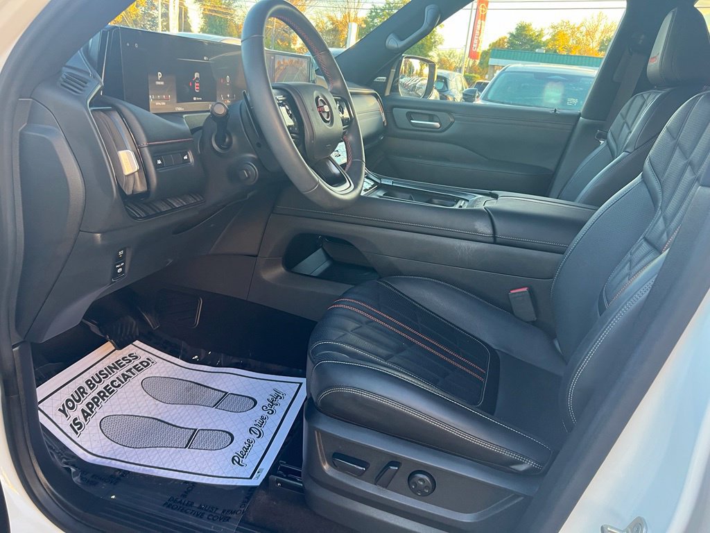Certified 2025 Nissan Armada PRO-4X w/ Pro-4X Premium Package AWD/4WD image 25