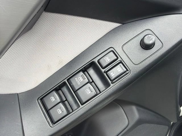 Used 2015 Subaru Forester 2.5i Premium w/ All-Weather Package AWD/4WD image 20