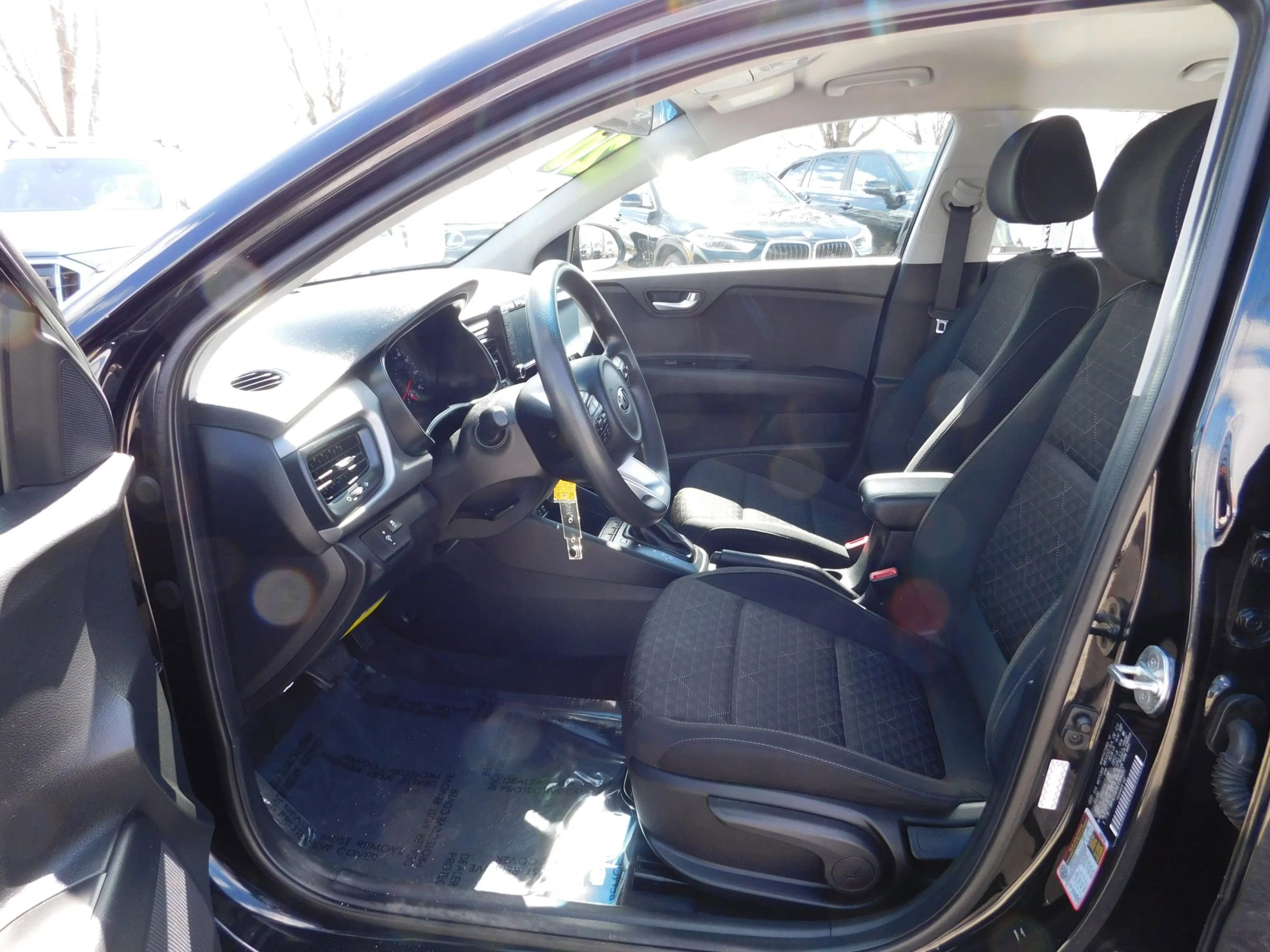 Used 2020 Kia Rio S image 13