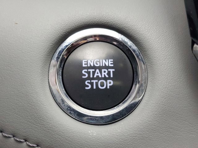 Used 2023 Toyota Highlander Platinum image 32