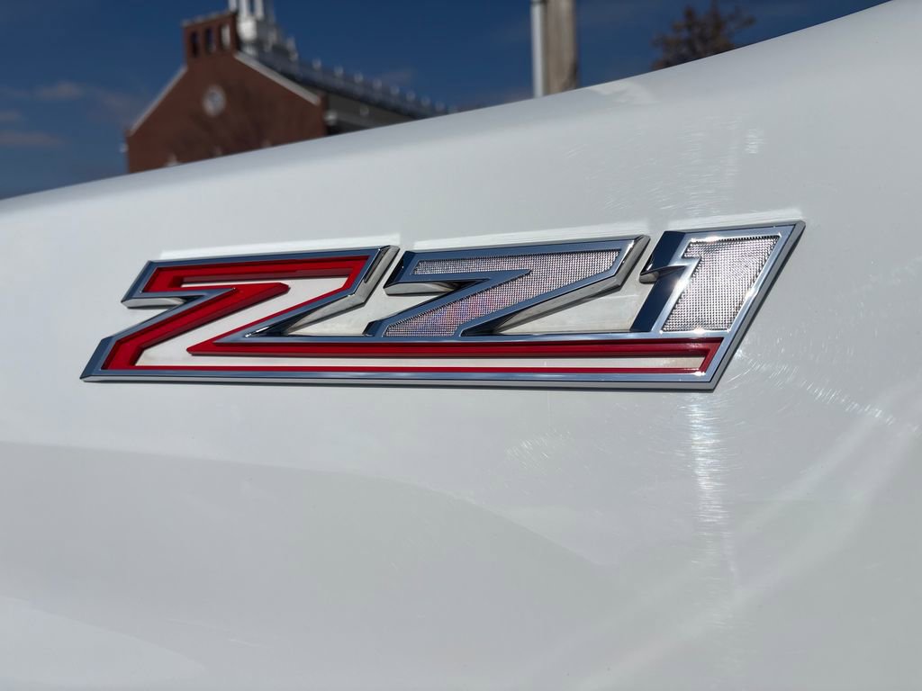 Used 2020 Chevrolet Silverado 2500 LTZ w/ LTZ Premium Package image 13