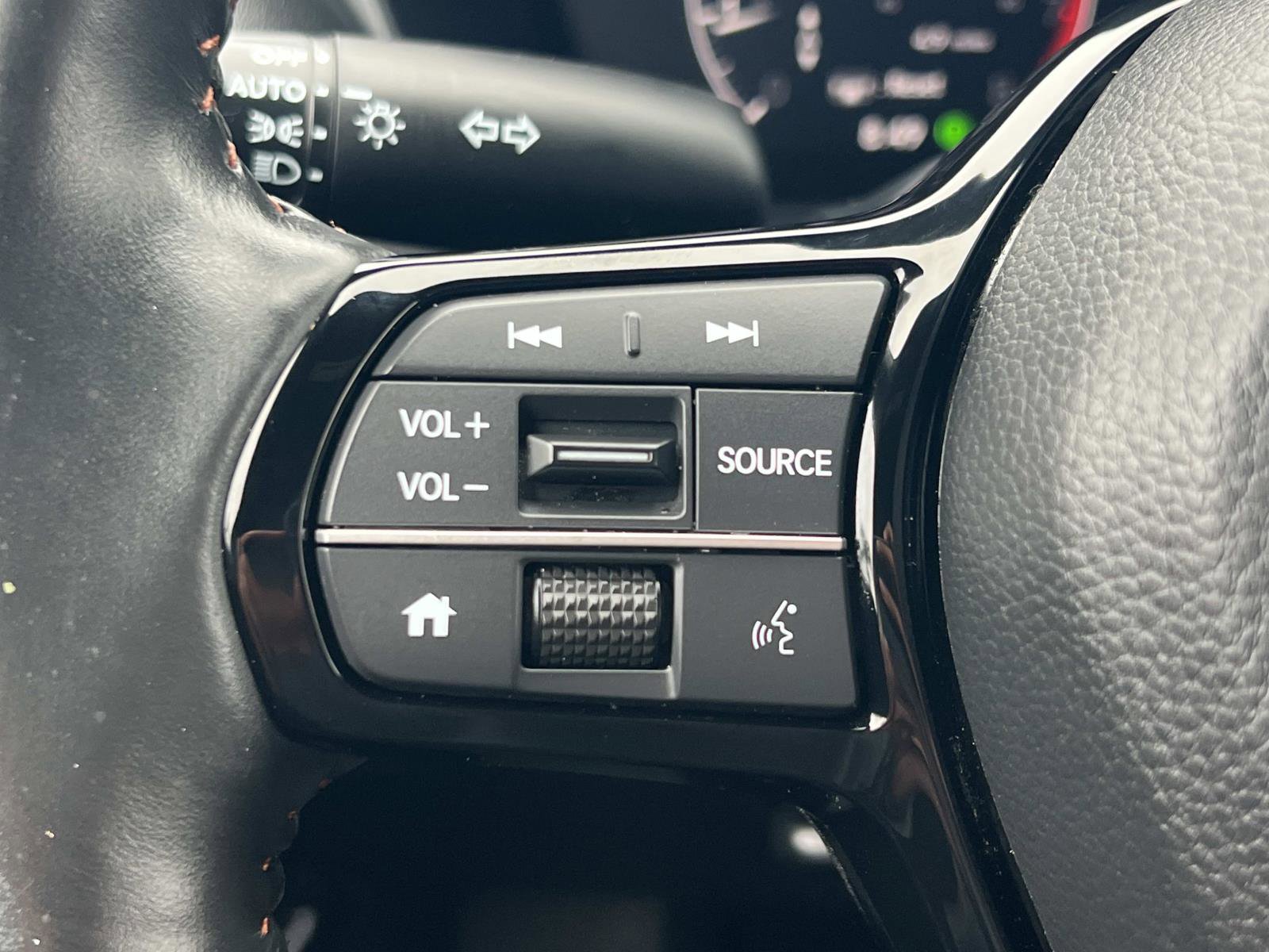 Used 2024 Honda HR-V Sport image 9