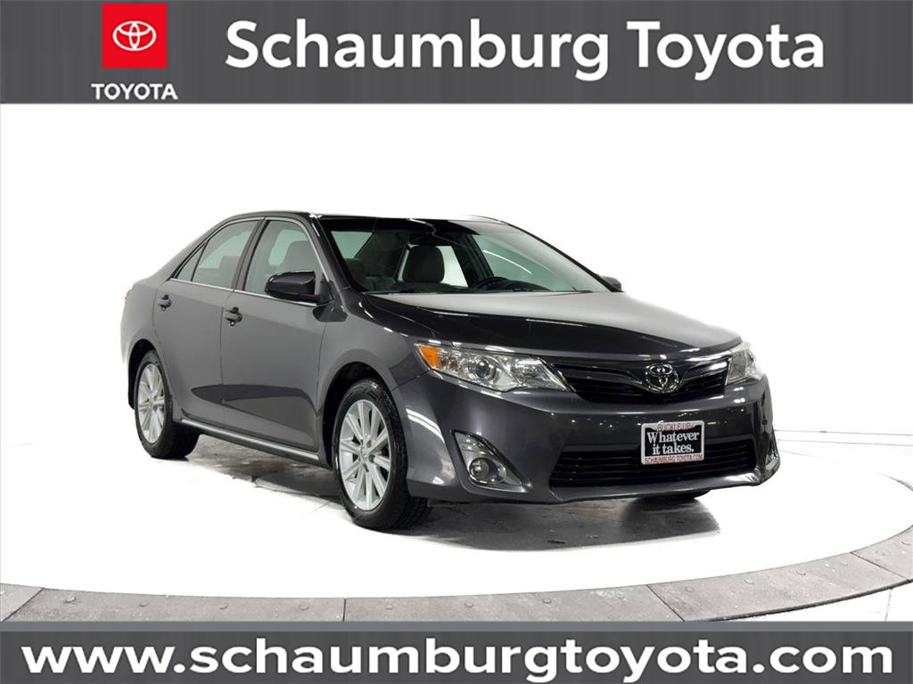 Used 2013 Toyota Camry XLE image 1