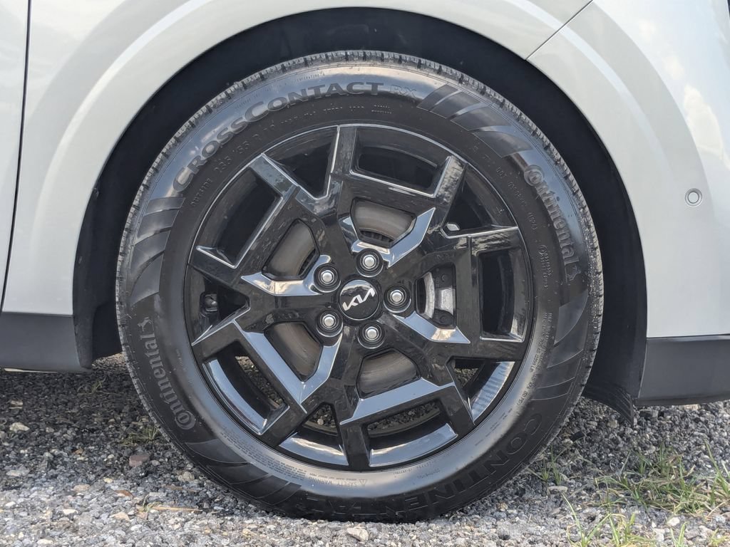 Used 2025 Kia Carnival SX Prestige FWD image 12