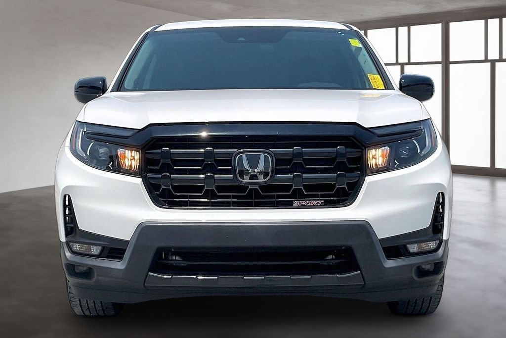 Used 2024 Honda Ridgeline Sport image 2