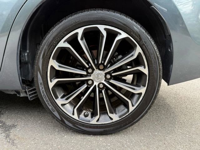 Used 2015 Toyota Corolla S Premium image 33