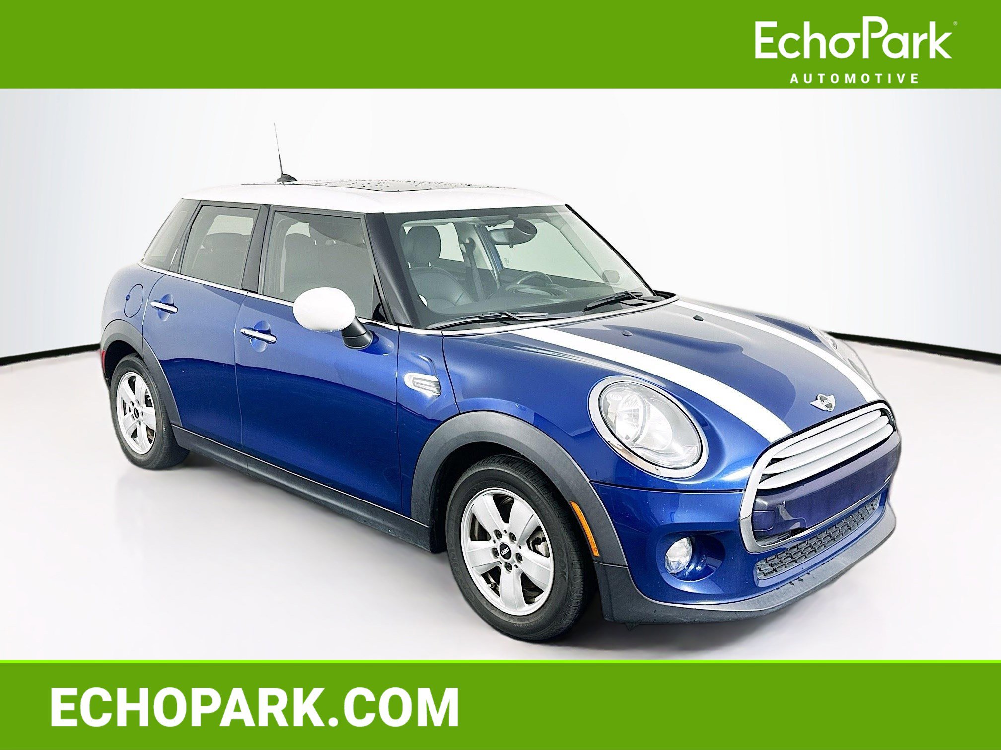 Used 2015 MINI Cooper 4-Door Hardtop FWD image 1