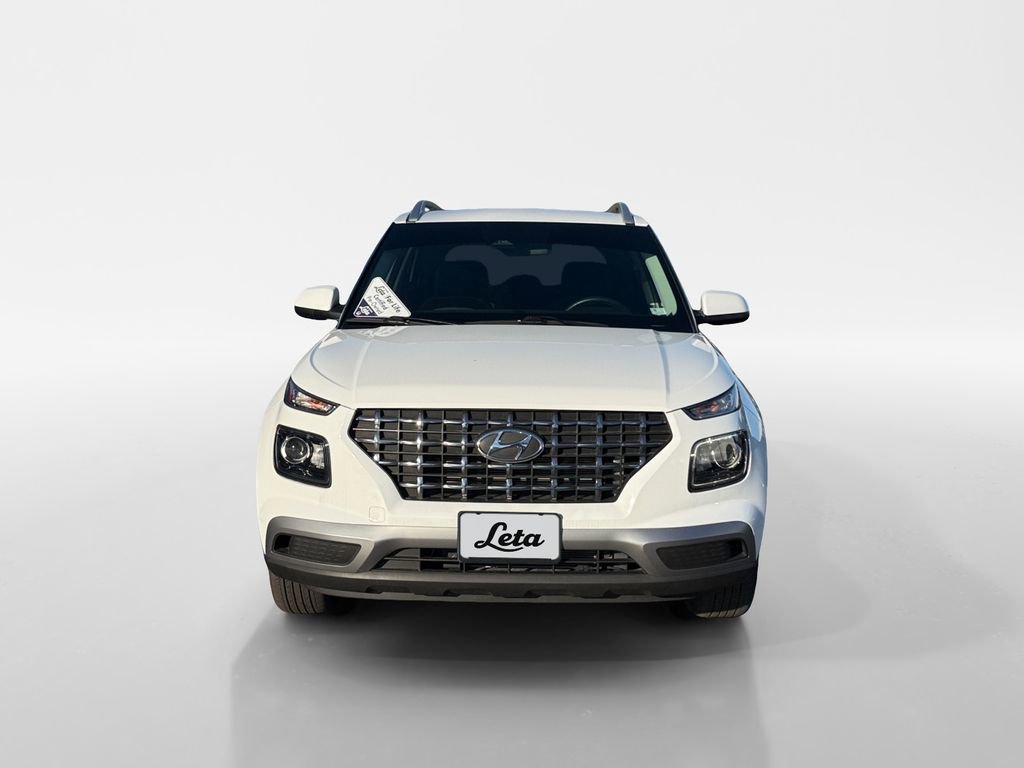 Used 2024 Hyundai Venue SEL FWD image 8