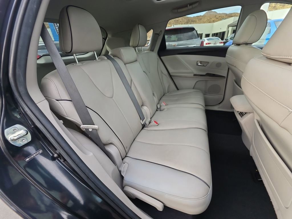Used 2015 Toyota Venza XLE w/ XLE Premium Package FWD image 28