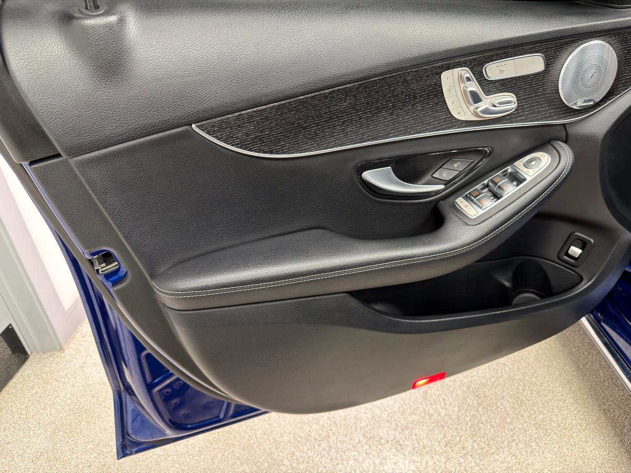 Used 2021 Mercedes-Benz C 300 4MATIC Sedan w/ Premium Package image 14