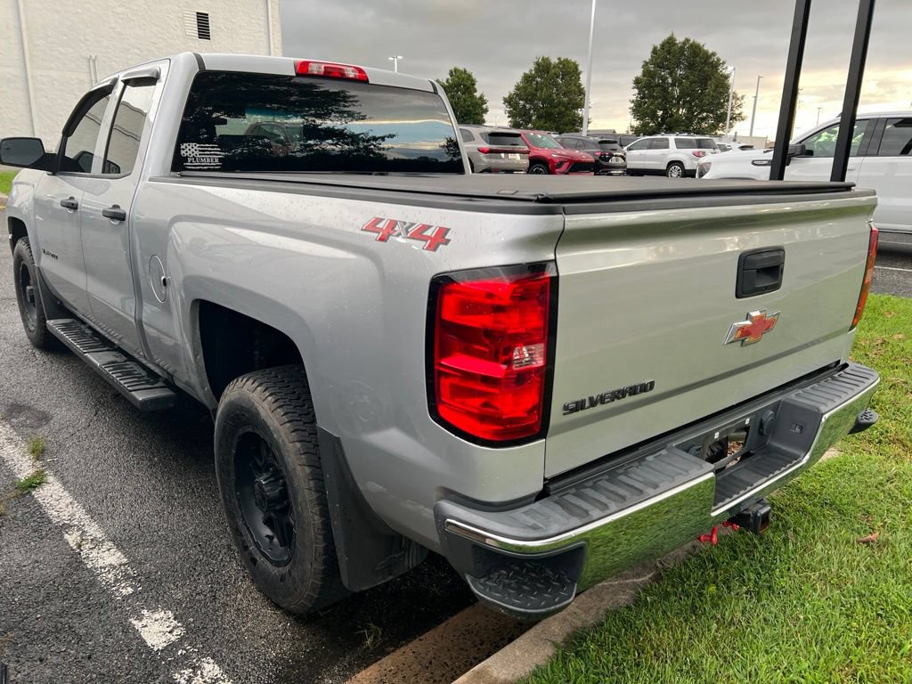 Used 2018 Chevrolet Silverado 1500 W/T w/ WT Convenience Package AWD/4WD image 6