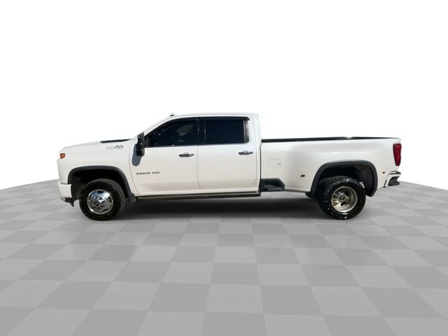 Used 2022 Chevrolet Silverado 3500 High Country w/ Technology Package image 5