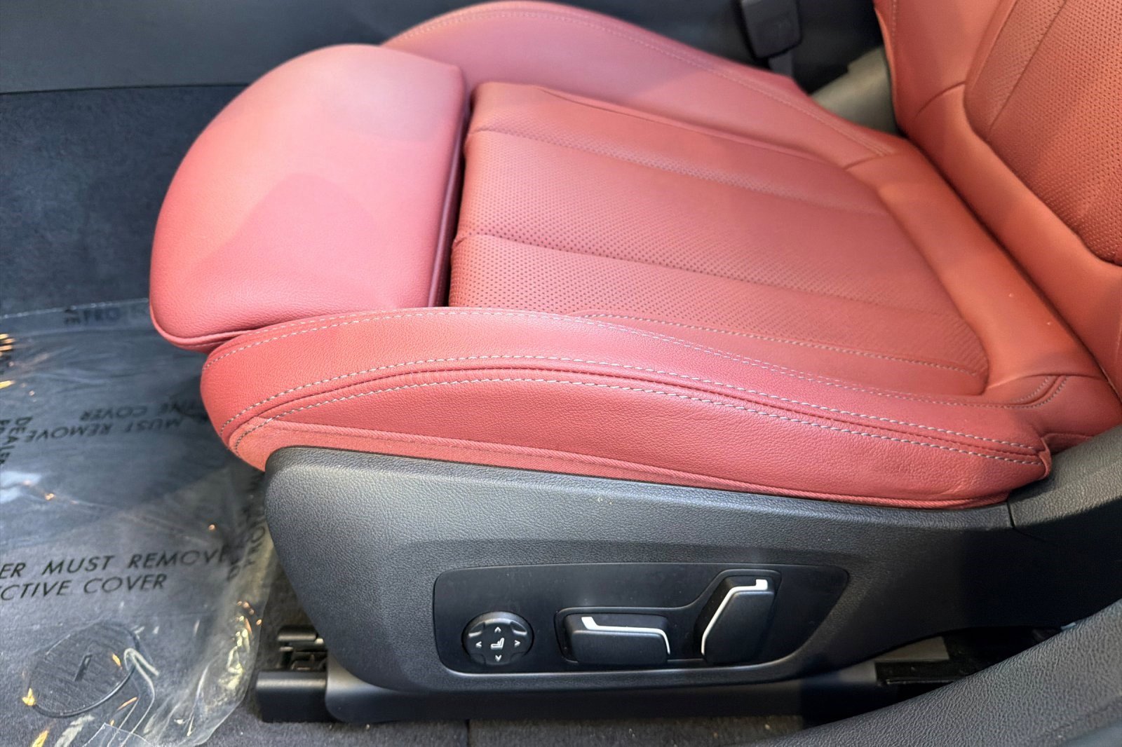 Used 2025 BMW i4 eDrive40 w/ M Sport Package RWD image 14