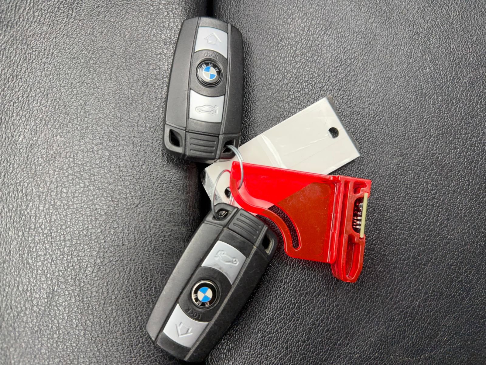 Used 2013 BMW Z4 sDrive35i w/ M Sport Pkg RWD image 59