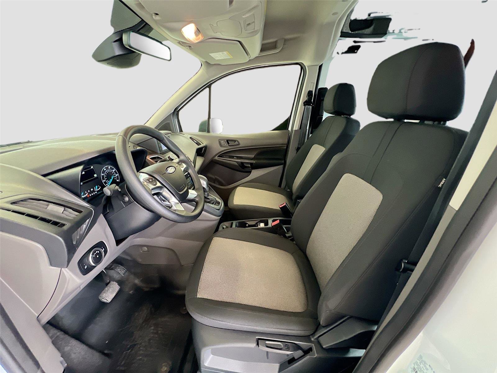 Used 2023 Ford Transit Connect XL image 5