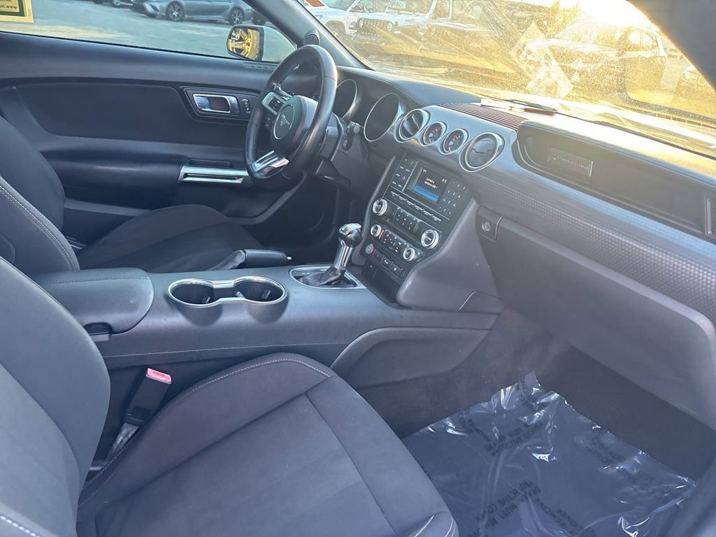 Used 2018 Ford Mustang Coupe w/ Ecoboost Performance Package image 21