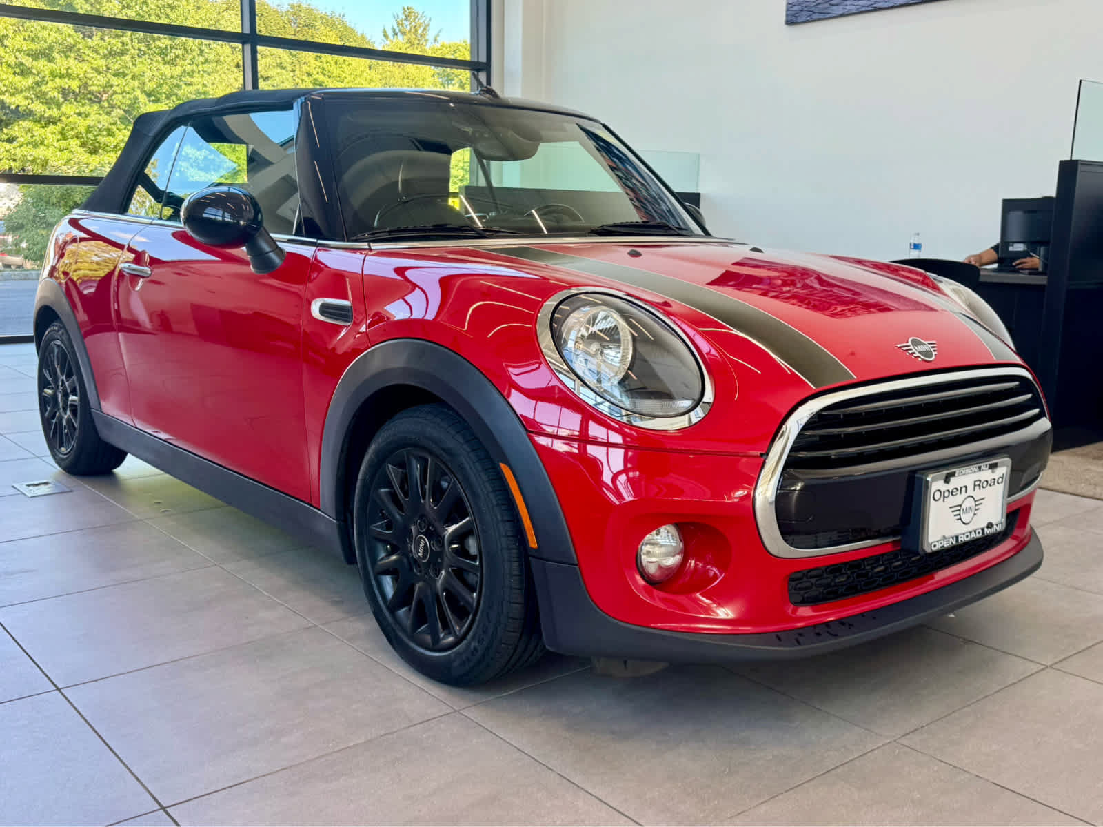 Used 2019 MINI Cooper Convertible FWD image 4
