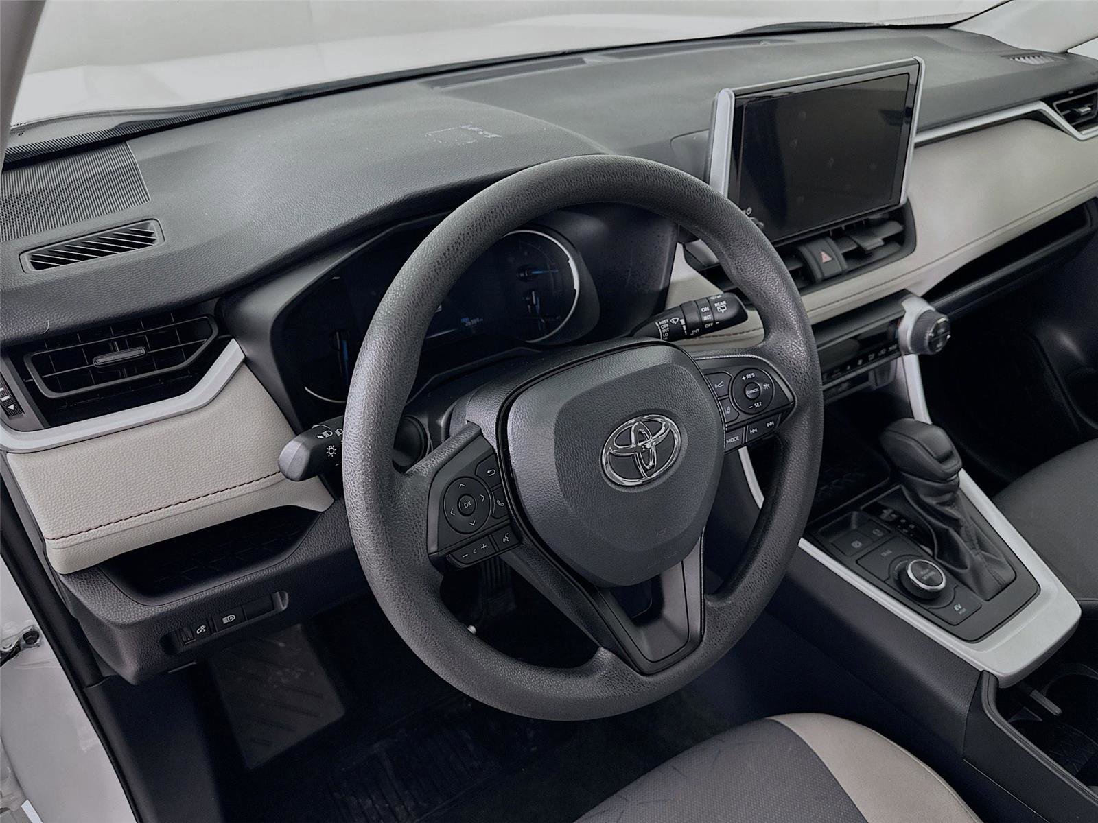 Certified 2025 Toyota RAV4 XLE image 9