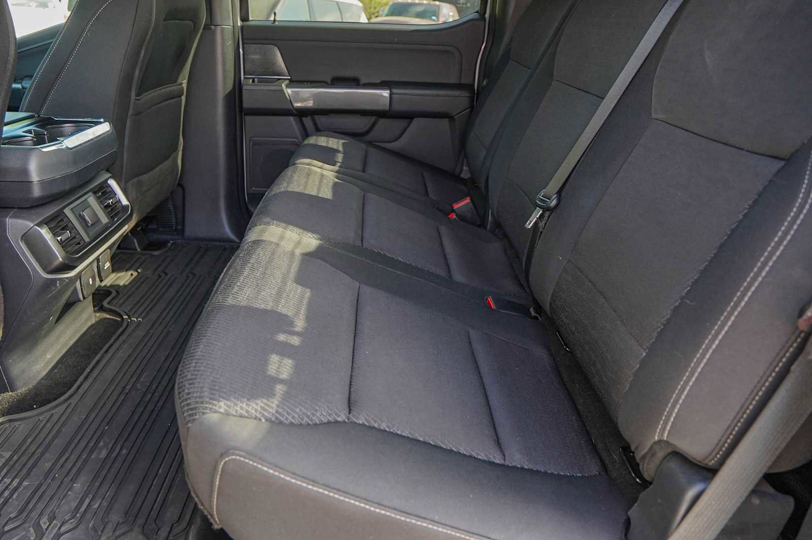 Used 2022 Ford F150 XLT w/ Equipment Group 302A High image 29