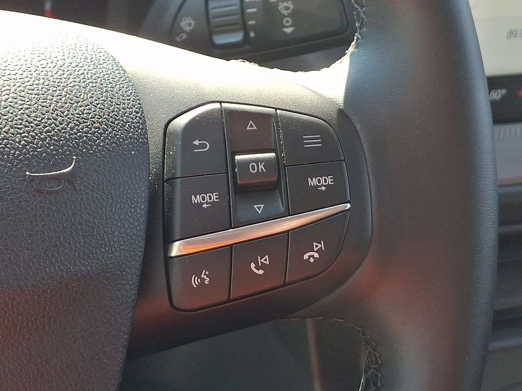 Used 2025 Ford Maverick Lariat w/ Black Appearance Package AWD/4WD image 23