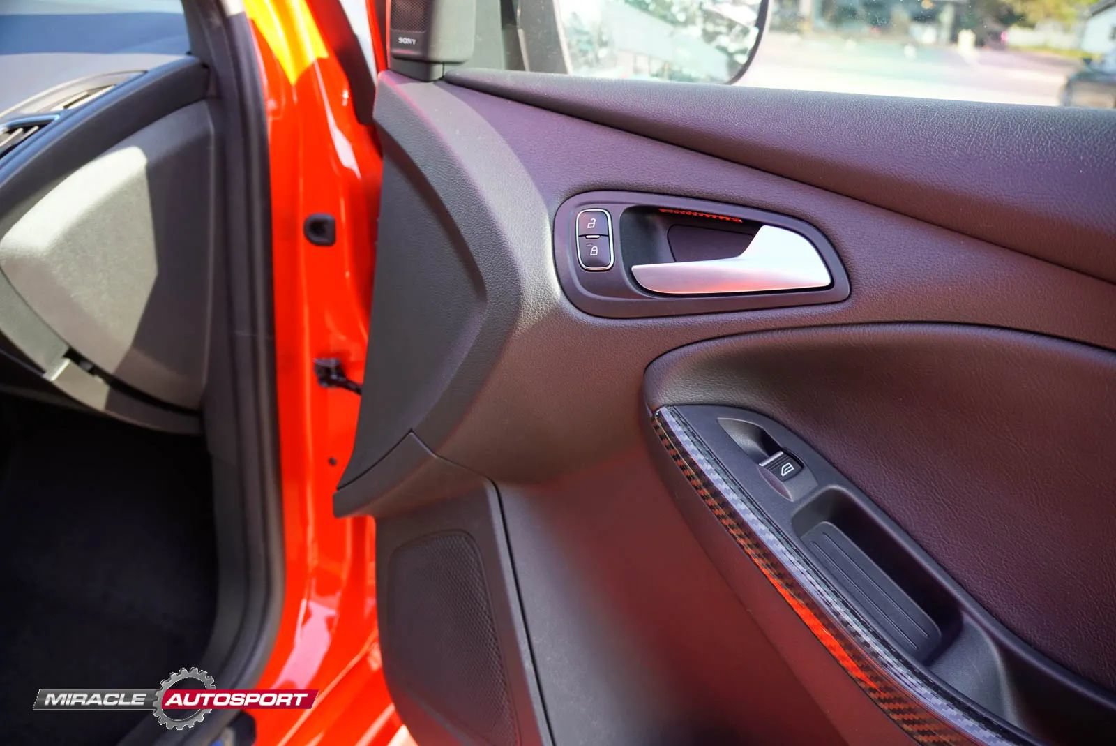 Used 2018 Ford Focus RS AWD/4WD image 30