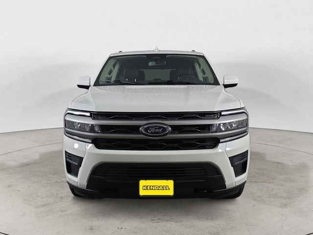 Certified 2023 Ford Expedition XLT image 8