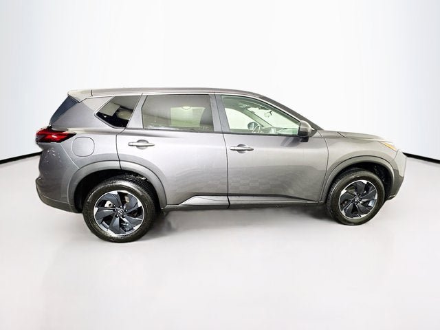Used 2024 Nissan Rogue SV AWD/4WD image 4